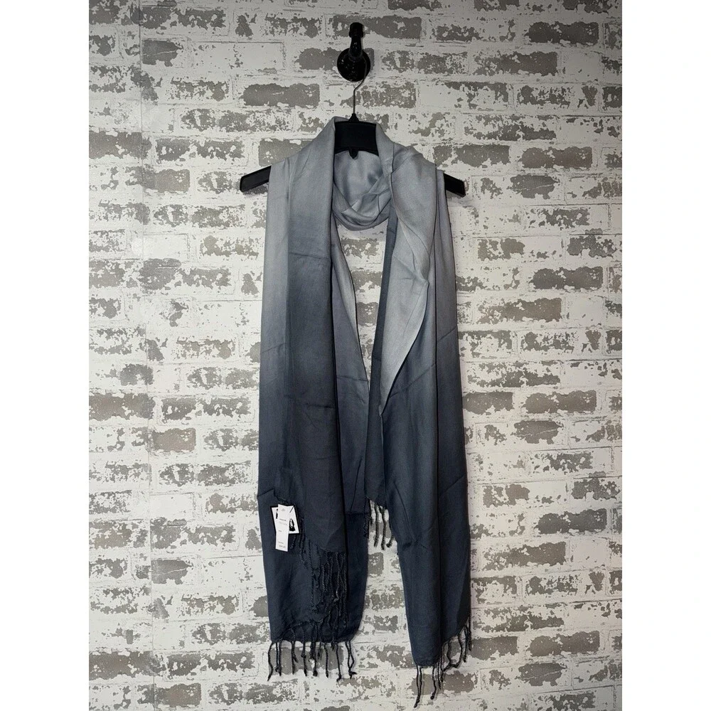 NWT! JASMINE by KC Ombre Gradient Gray Color Scarf Shawl Wrap